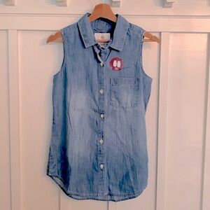 Sleeveless chambray shirt
